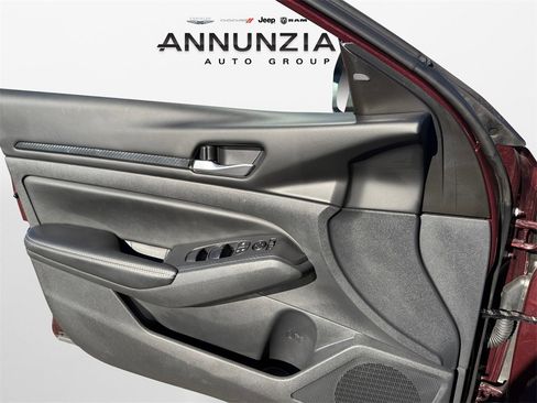 Certified 2025 Nissan Altima 2.5 SV image 28