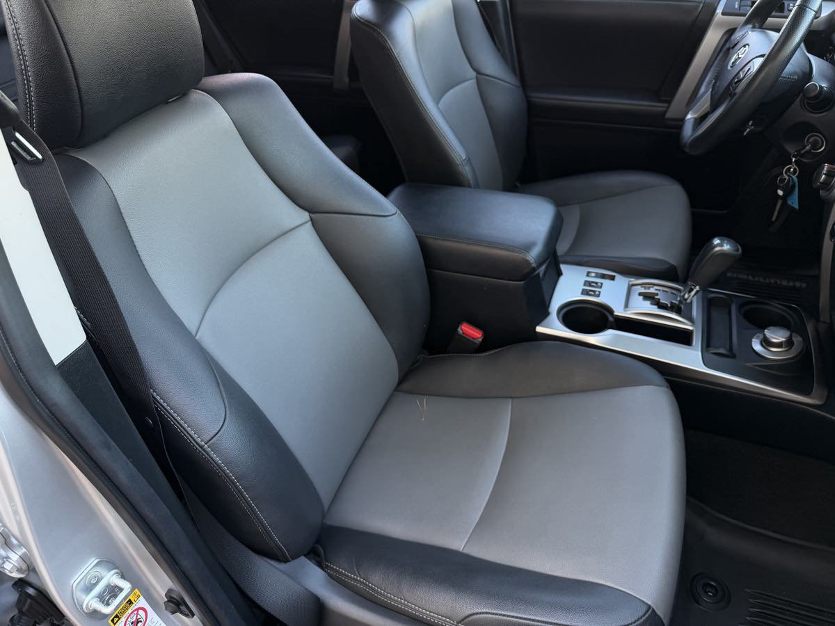Used 2019 Toyota 4Runner SR5 Premium w/ Convenience Package AWD/4WD image 24