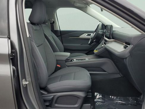 New 2026 Ford Explorer Active image 17