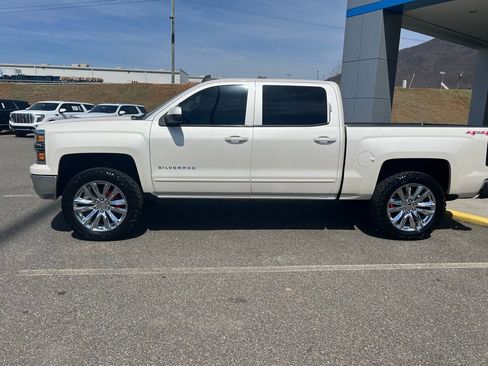 Used 2015 Chevrolet Silverado 1500 LT w/ LT Convenience Package image 2