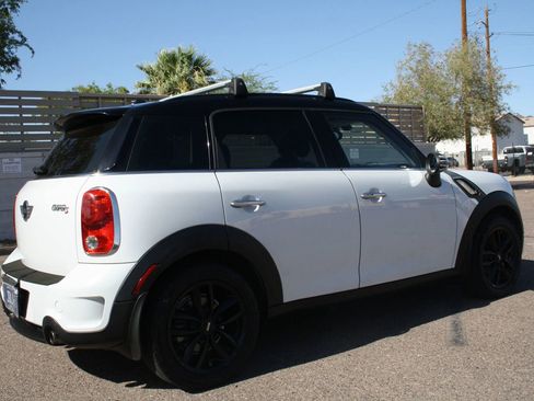 Used 2015 MINI Cooper Countryman S FWD image 2