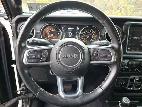 Used 2022 Jeep Gladiator Overland w/ Popular Equipment Package image 21