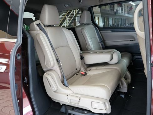 Used 2018 Honda Odyssey Elite image 54