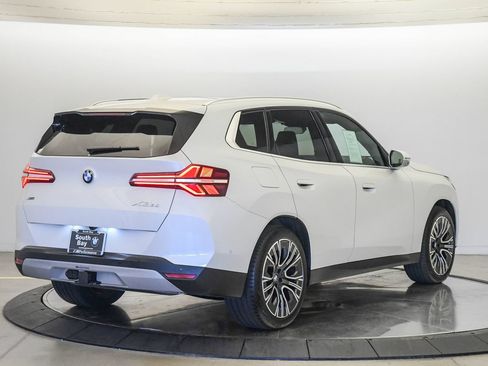 Used 2026 BMW X3 xDrive30i w/ Premium Package AWD/4WD image 4