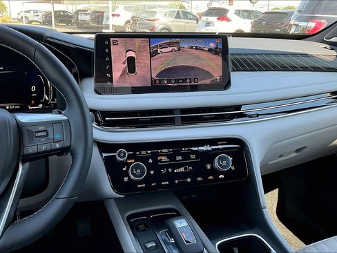 New 2026 INFINITI QX60 Autograph w/ Dark Cargo Package image 11