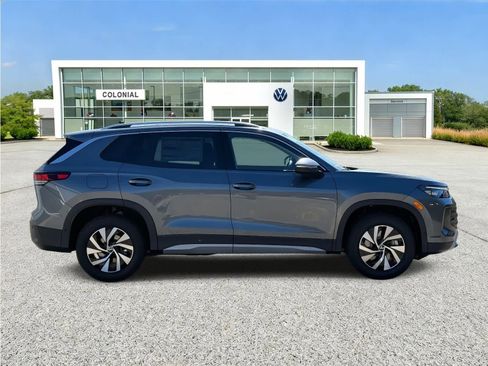 New 2026 Volkswagen Tiguan S AWD/4WD image 6