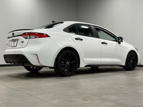 Used 2021 Toyota Corolla SE image 12