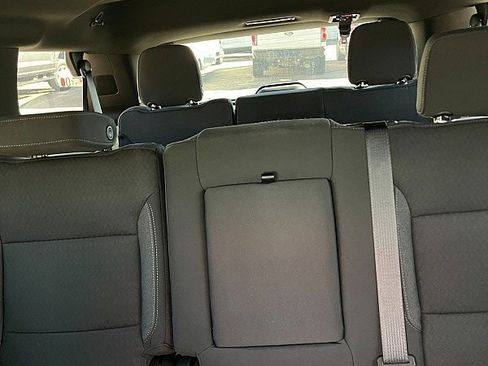 Used 2023 Chevrolet Tahoe LS image 9