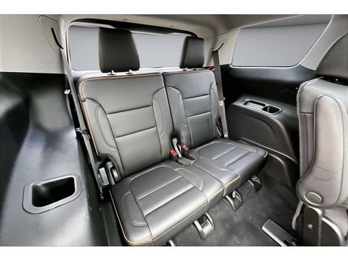 Used 2023 GMC Acadia AT4 w/ Technology Package AWD/4WD image 45