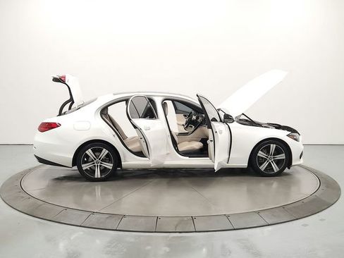 Used 2023 Mercedes-Benz C 300 4MATIC Sedan image 15