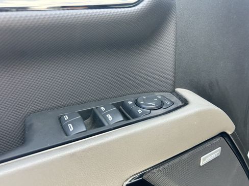 Used 2025 Chevrolet Silverado 1500 ZR2 w/ Technology Package AWD/4WD image 16