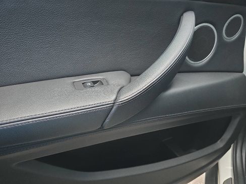 Used 2011 BMW X5 M image 5