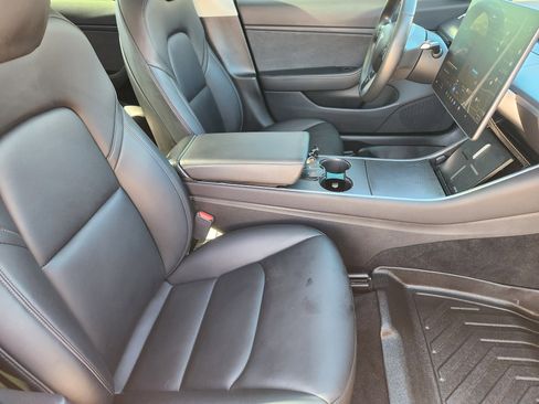 Used 2019 Tesla Model 3 Standard Range Plus image 14