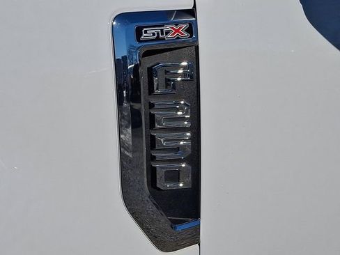 Certified 2020 Ford F250 XL w/ STX Appearance Package image 33