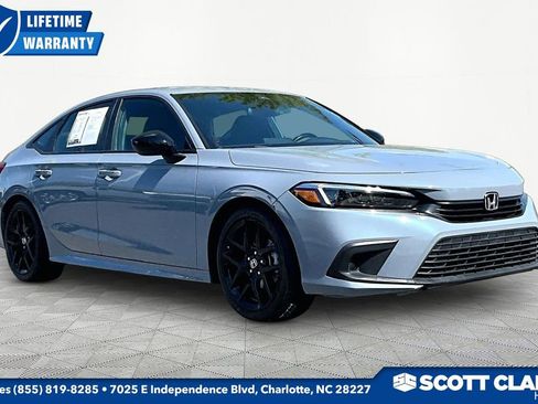 Used 2024 Honda Civic Sport image 1