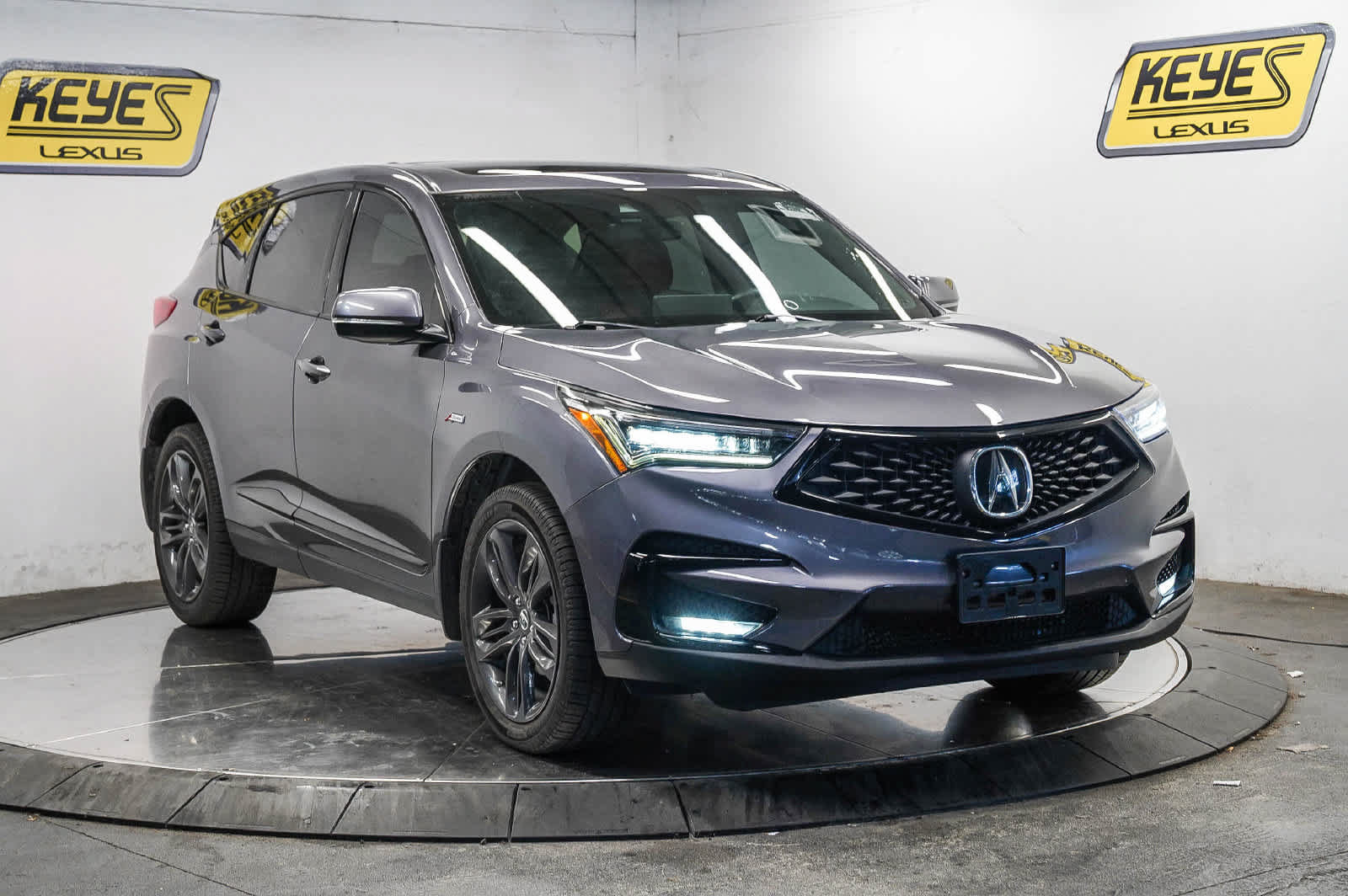 Used 2021 Acura RDX w/ Advance Package FWD image 2