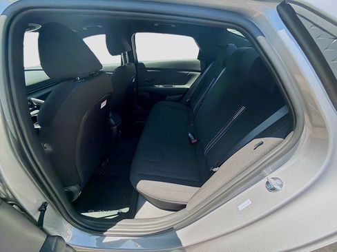 New 2026 Hyundai Elantra Sport FWD image 17