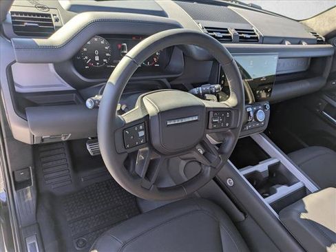 New 2026 Land Rover Defender 130 V8 image 3