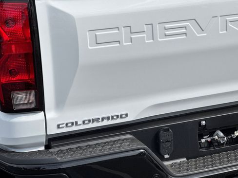 New 2026 Chevrolet Colorado Trail Boss AWD/4WD image 25