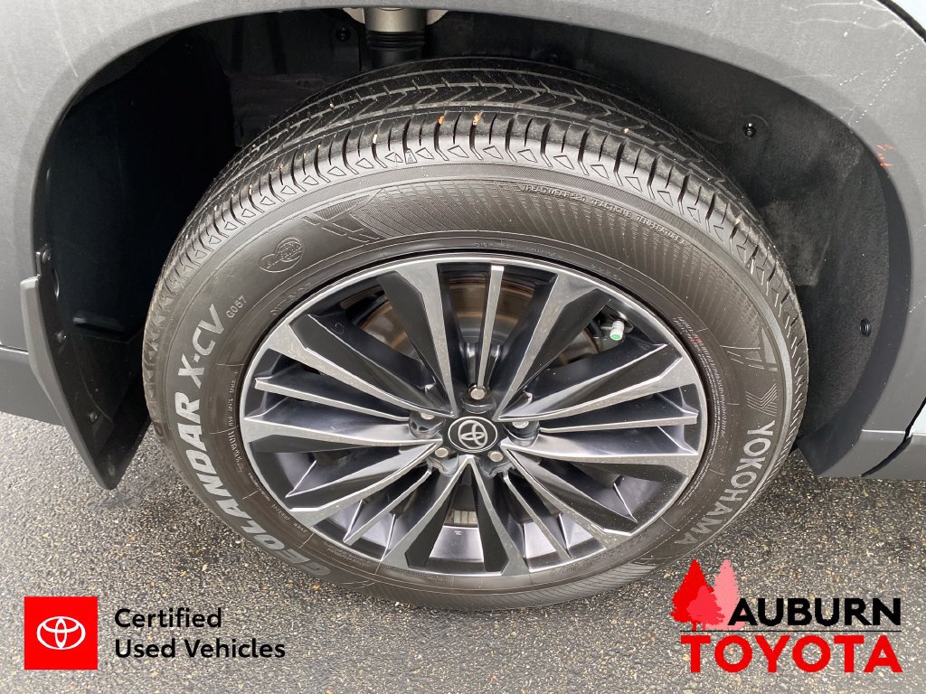 Certified 2025 Toyota Grand Highlander AWD Hybrid image 24