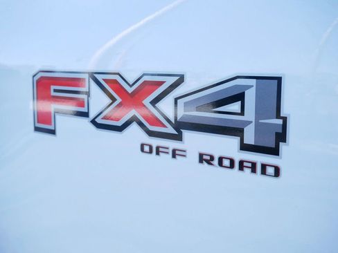 Certified 2024 Ford F350 XLT w/ FX4 Off-Road Package image 22