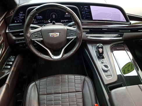 Certified 2023 Cadillac Escalade Sport Platinum w/ LPO, ONYX Package AWD/4WD image 12