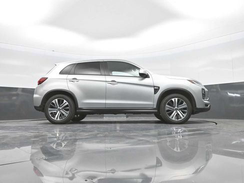 Used 2024 Mitsubishi Outlander Sport ES AWD/4WD image 39