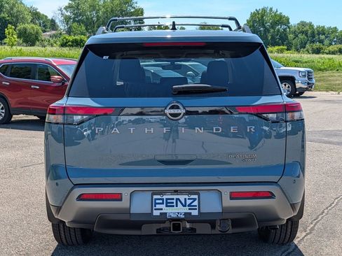 New 2026 Nissan Pathfinder Platinum w/ Cargo Package AWD/4WD image 6