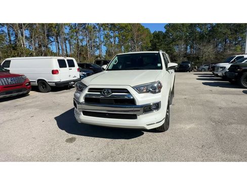 Used 2022 Toyota 4Runner Limited image 3