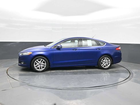 Used 2013 Ford Fusion SE FWD image 5