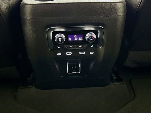 Used 2021 GMC Yukon XL Denali RWD image 28