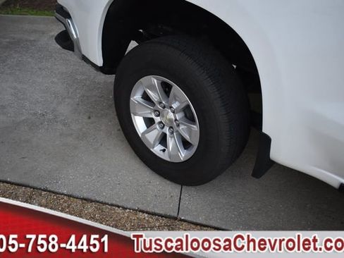 Used 2019 Chevrolet Silverado 1500 LT w/ Convenience Package image 13