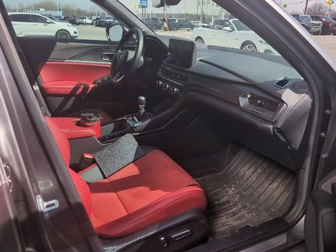 Used 2025 Acura Integra A-Spec image 2