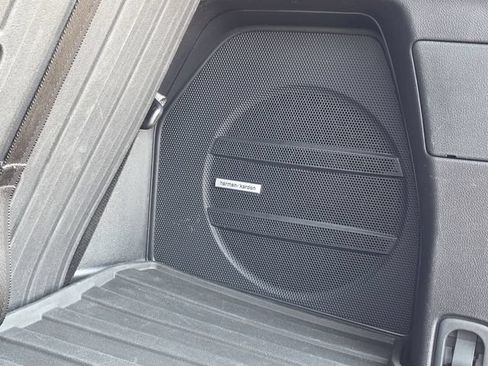 Used 2019 Subaru Ascent Touring AWD/4WD image 34