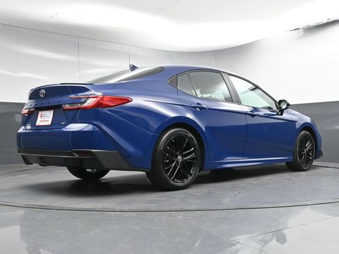 Certified 2025 Toyota Camry SE image 28