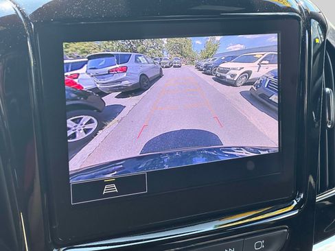 Used 2023 Chevrolet Traverse LT w/ LPO, Floor Liner Package AWD/4WD image 28