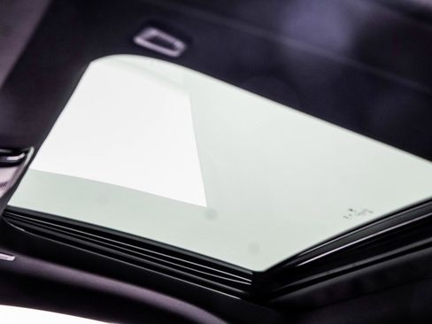 Used 2023 BMW M240i xDrive Coupe w/ Premium Package image 40