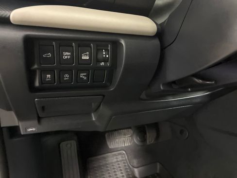 Used 2023 Subaru Forester Limited AWD/4WD image 21