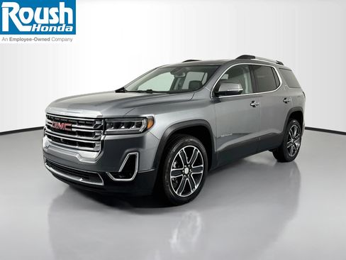 Used 2022 GMC Acadia SLT w/ Technology Package AWD/4WD image 1
