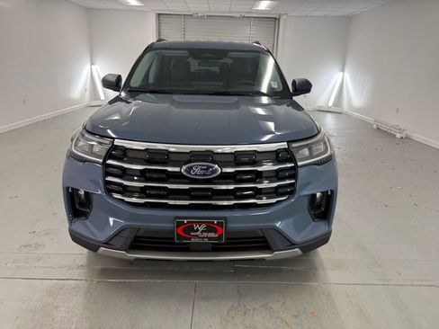 New 2026 Ford Explorer Active image 2