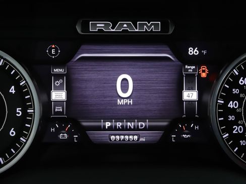 Used 2022 RAM 1500 Big Horn AWD/4WD image 11