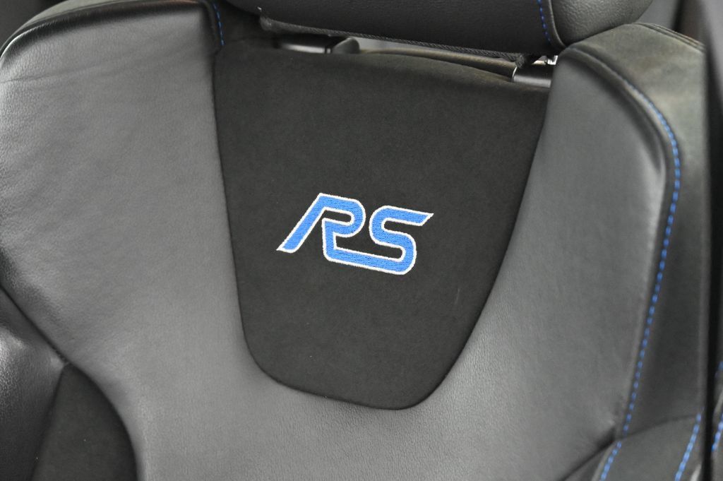 Used 2018 Ford Focus RS AWD/4WD image 23