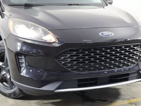 Used 2021 Ford Escape S FWD image 39
