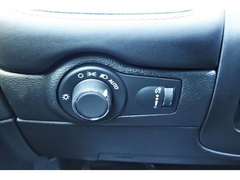 Used 2025 Dodge Durango R/T image 19