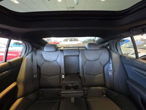 Used 2025 Cadillac CT5 V image 29