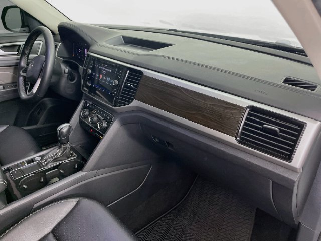 Used 2023 Volkswagen Atlas SE w/ Panoramic Sunroof Package FWD image 31