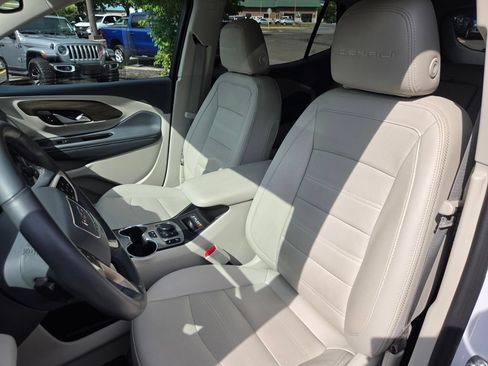 Used 2024 GMC Terrain Denali w/ Denali Premium Package AWD/4WD image 21