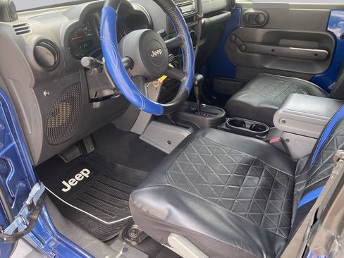 Used 2009 Jeep Wrangler X AWD/4WD image 11