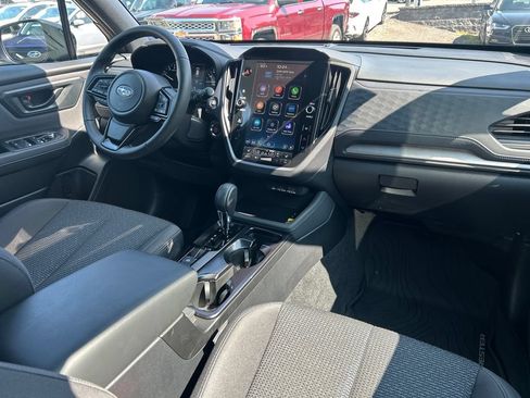 Certified 2026 Subaru Forester Premium AWD/4WD image 31