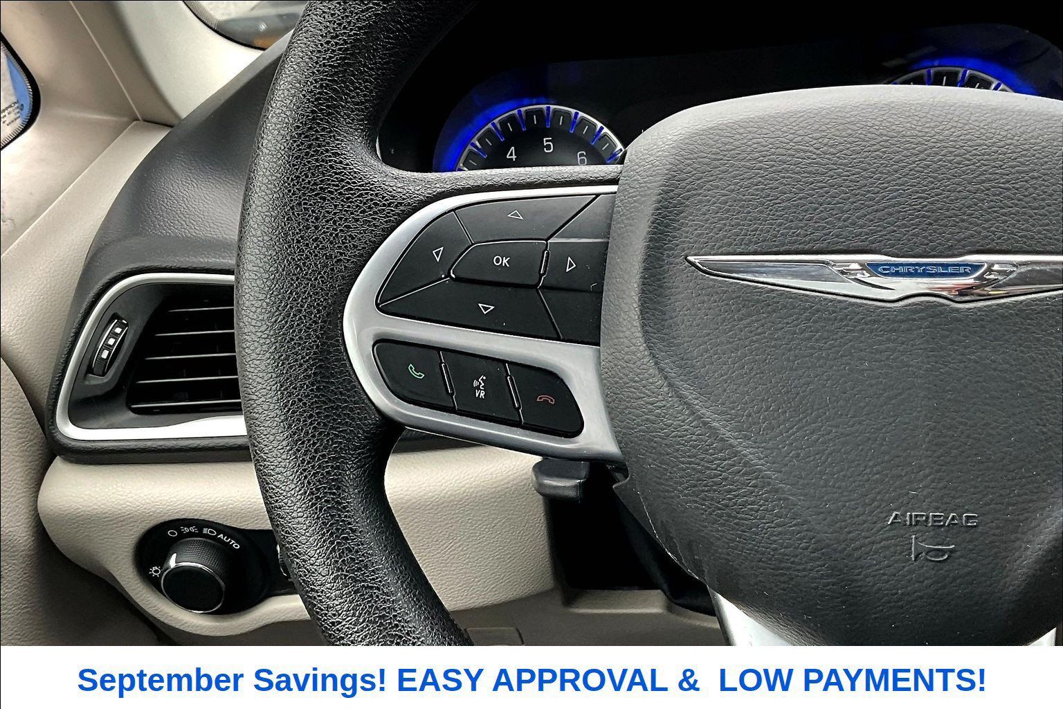 Used 2020 Chrysler Voyager LX FWD image 12